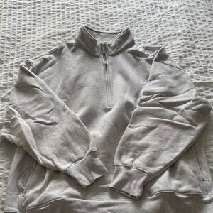 Aritzia Boyfriend Fit Sweatfleece 1/2 Zip Size L